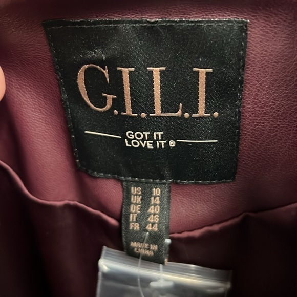 GILI Burgundy size 10 asymmetrical zip up jacket new without tag no  belt - Picture 3 of 3